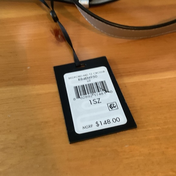 NWT DKNY silver cross body bag I CAN MEASURE FOR YOU ! - Picture 2 of 8